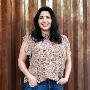 Meet your Posher, Yvette